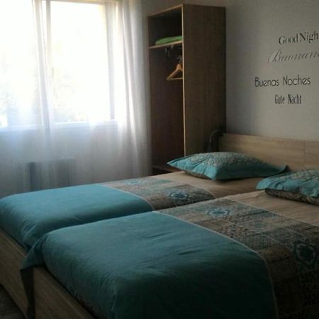 Tikleuziou Bed & Breakfast Lanildut ภายนอก รูปภาพ