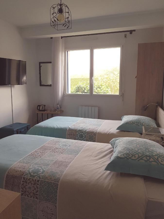 Tikleuziou Bed & Breakfast Lanildut ภายนอก รูปภาพ